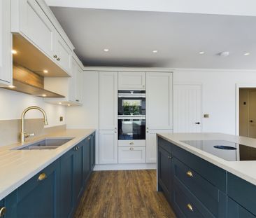 3 bed detached house to rent in Appleyard Close, Whitchurch, Aylesb... - Photo 4