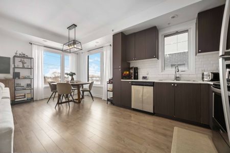 For Lease - 1555 Kingston Road Unit# 220, Pickering, Ontario - Photo 2