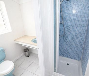 4 bedroom terraced house to rent - Photo 5