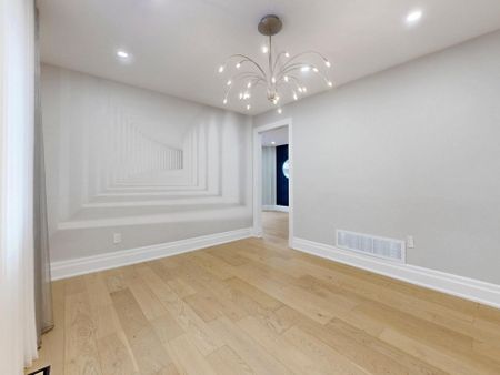 For Lease - 19 Timpson Drive, Aurora, Ontario - Photo 2