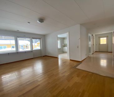 Badhusgatan 28 - Photo 1