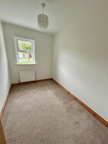 12 Rugby Road, Coleraine, BT52 1XR - Photo 3