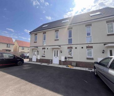 3 bedroom terraced house to rent - Photo 5