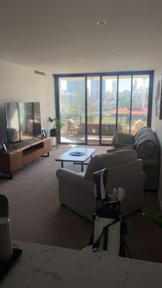 Broadbeach - Photo 1
