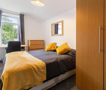 4 bedroom terraced house to rent - Photo 6