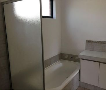 39C Hancock Street, Nollamara WA 6061 - Villa For Rent | Domain - Photo 4