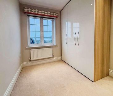 Meadow View, Redbourn, St Albans, AL3 - Photo 4