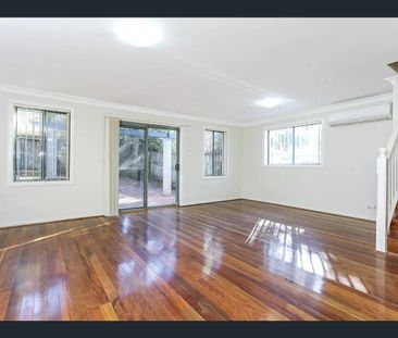 3 Rm Townhouse, 2 bathrooms, 3 toilets, 2 car garage, Baulkham Hills - Photo 6