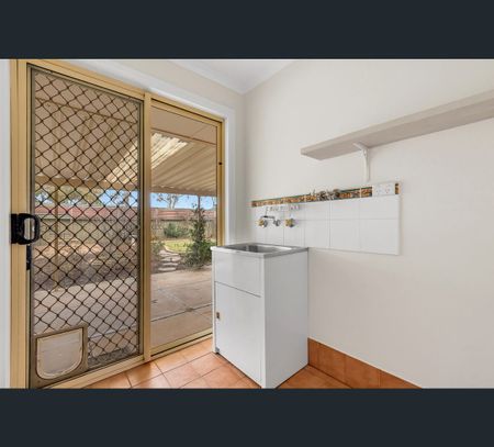 10 Bristol Crescent, Davoren Park, SA 5113 - Photo 3