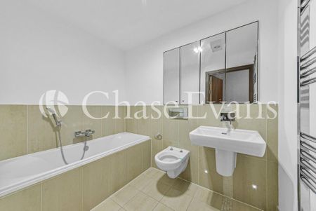 2 bedroom flat to rent - Photo 3