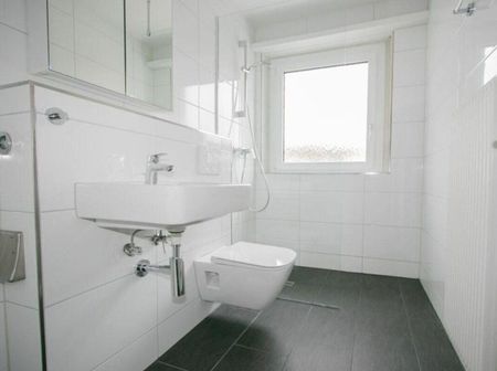 Modern apartment in the immediate vicinity of the lake - Photo 5