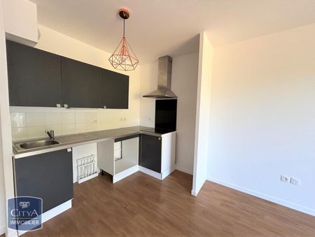 Location Appartement 3 pièces 56m² CORBEIL ESSONNES 91100 - Photo 3