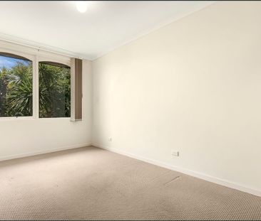 2/3-5 Salter Street, Essendon VIC 3040 - Photo 6