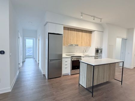 For Lease - 5081 Hurontario Street Unit# 426, Mississauga, Ontario - Photo 5
