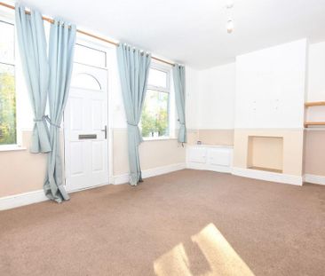 3 bedroom terraced house to rent - Photo 2