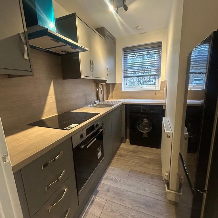 1 bedroom flat to rent - Photo 1