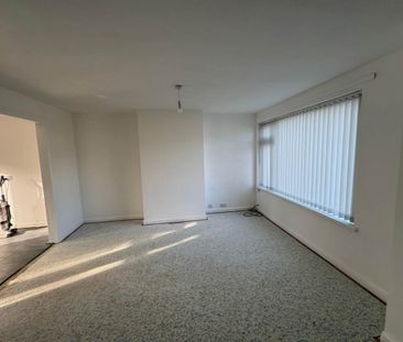 Locking, Weston-super-Mare, North somerset - Photo 2