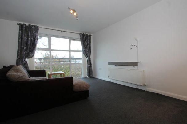 Apartment 2, 3 - Photo 1