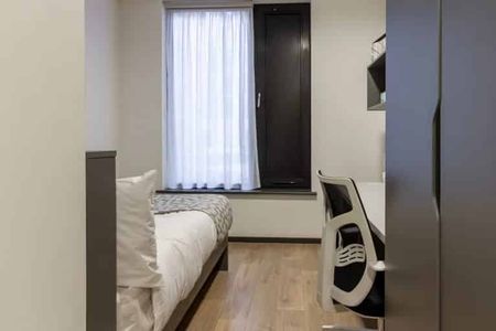 Bronze En Suite 7 Share - Photo 4