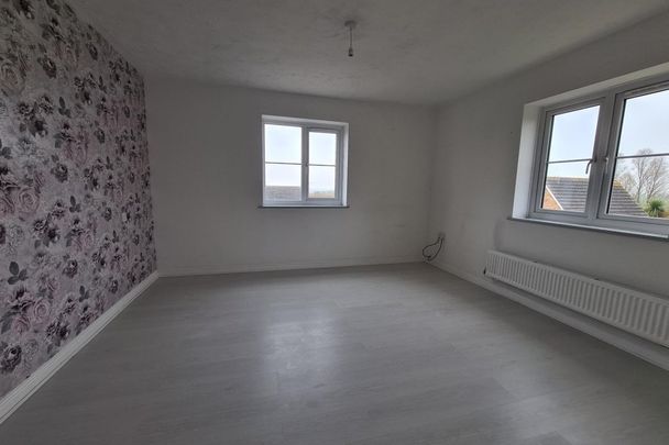 Kingfisher Drive - Photo 1