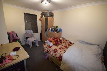 5 bedroom house to rent - Photo 5