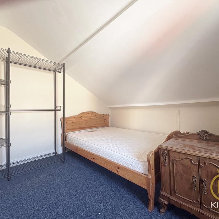 3 bedroom apartment to rent - Photo 1