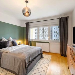 Stuttgart | Private room | Sapphire Way - Photo 2