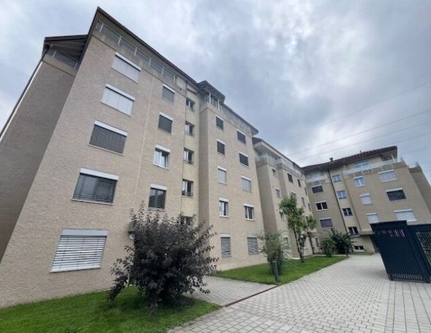 Something is unfolding for you here: a wonderful attic apartment is waiting for you - Photo 1