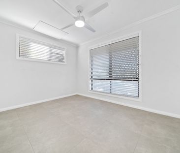 Modern Living with Fresh Updates - Photo 6