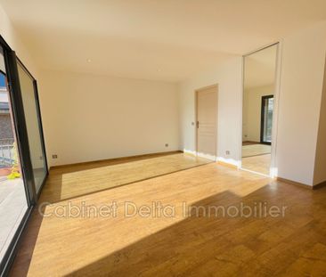 Centre-ville de Sanary, studio de 28m² avec grande terrasse, - Photo 5