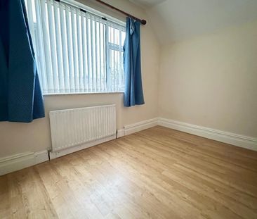 3 bedroom House To Let - Photo 4