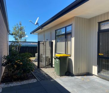 PAPAKURA, 3 BEDROOMS - Photo 4