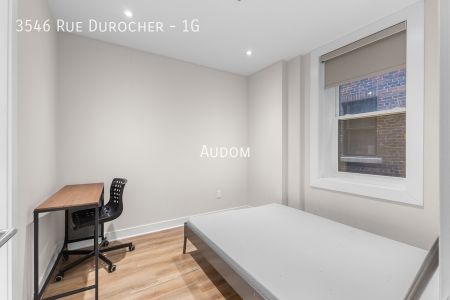 3546 Rue Durocher - 1G - Photo 2