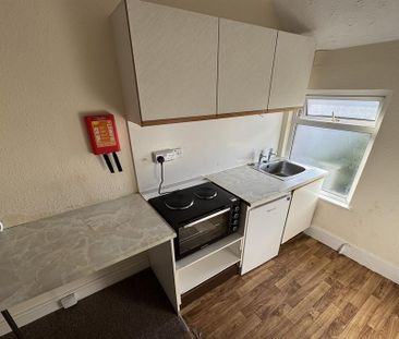 Studio to rent - Photo 4