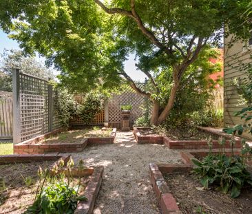 1073 Burke Road, Hawthorn East. - Photo 4