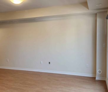 Two bedroom townhouse for rent Courtice Ontario - Photo 3