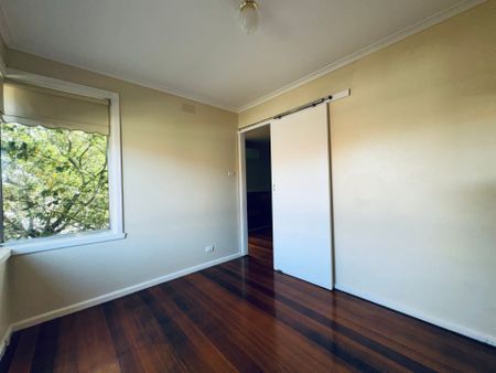 Great Family Home - Photo 5