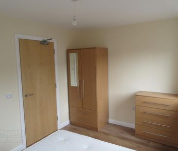 Great Apartment, 101a Rugby Avenue, BT71RG, Belfast - Photo 6