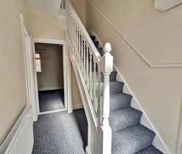 3 bedroom terraced house to rent - Photo 4
