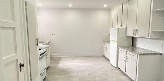 5821 - 5821 CHEMIN COTE ST LUC, Montréal - Photo 3