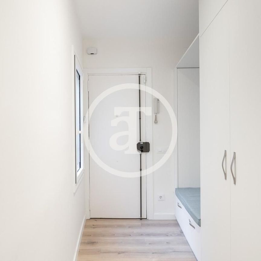 Piso de alquiler en Carrer de Calàbria, La Nova Esquerra de l'Eixample - Photo 1