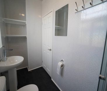 Apartment 2 55 High Street - Photo 6
