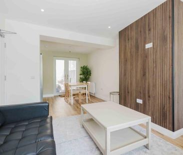 6 bedroom flat share to rent - Photo 3