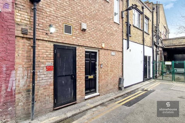 Bowmans Mews, N7, London - Photo 1