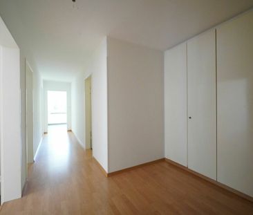 Stadtnahe 4.5-Zimmerwohnung in Luzern - Photo 4