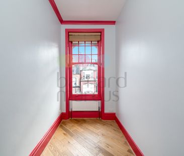 Hillfield Park - Photo 2