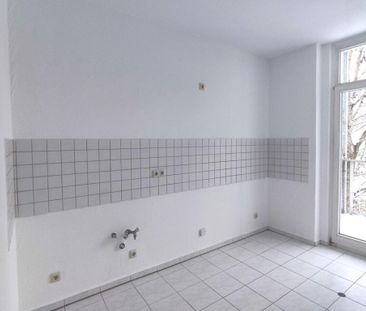 Sonnige 2-Zimmer-Wohnung mit Balkon! - Foto 4