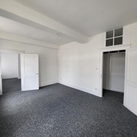 Location Appartement 67m² ST OMER 62500 - Photo 3