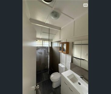 Nestled amongst the trees - Photo 6