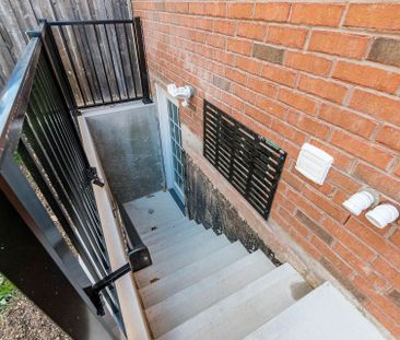 For Lease - 337 Dalgleish Gardens, Milton, Ontario - Photo 5